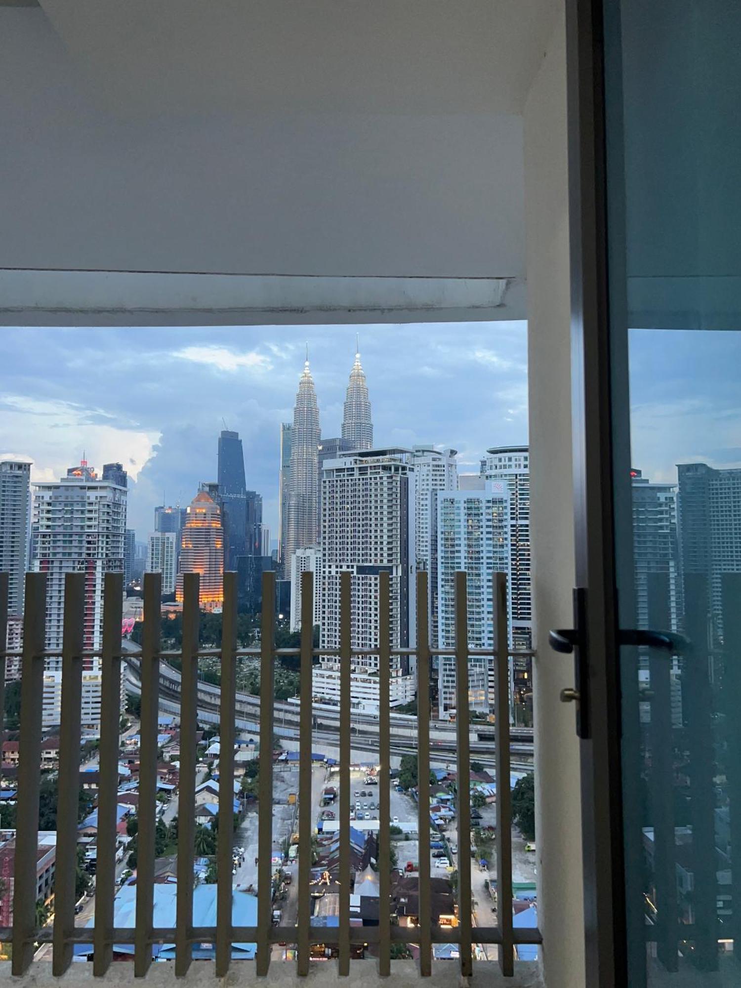 The Infinitum Kualalumpur Skypool Hotel Kuala Lumpur Bagian luar foto