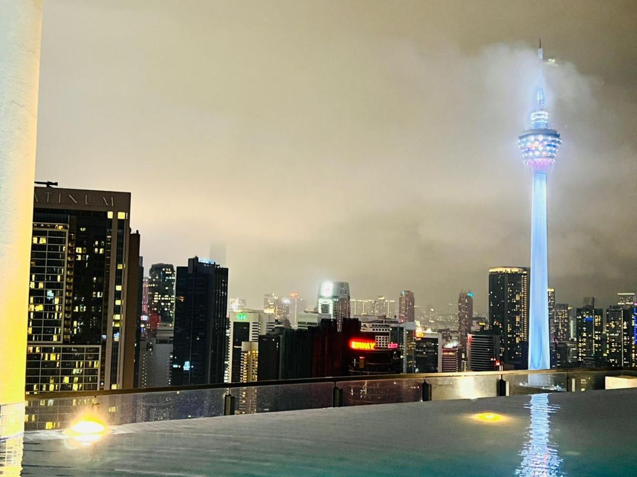 The Infinitum Kualalumpur Skypool Hotel Kuala Lumpur Bagian luar foto